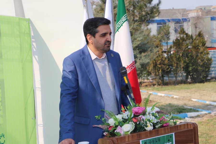 غرس نهال  با هدف پردیس سبز و گرامیداشت یاد و خاطره شهدای دانشجو معلم در دانشگاه فرهنگیان آذربایجان شرقی 10