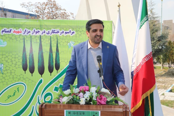 غرس نهال  با هدف پردیس سبز و گرامیداشت یاد و خاطره شهدای دانشجو معلم در دانشگاه فرهنگیان آذربایجان شرقی 11