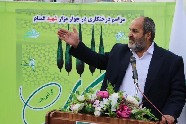 غرس نهال  با هدف پردیس سبز و گرامیداشت یاد و خاطره شهدای دانشجو معلم در دانشگاه فرهنگیان آذربایجان شرقی 14