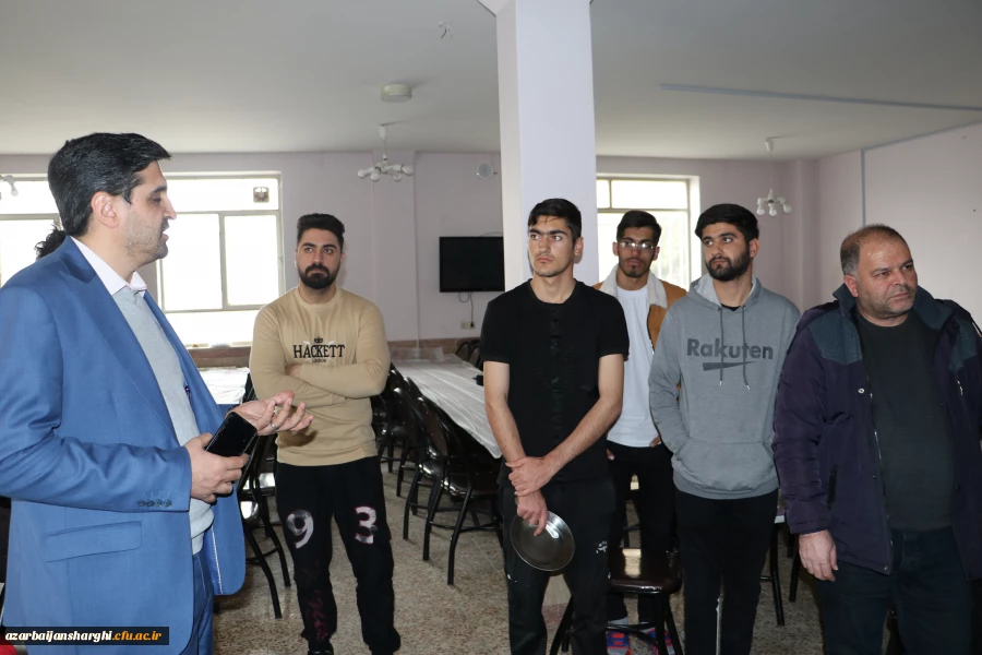 بازدید رییس دانشگاه فرهنگیان استان آذربایجان شرقی بصورت سرزده از خوابگاه دانشجویی شهید مدرس 12