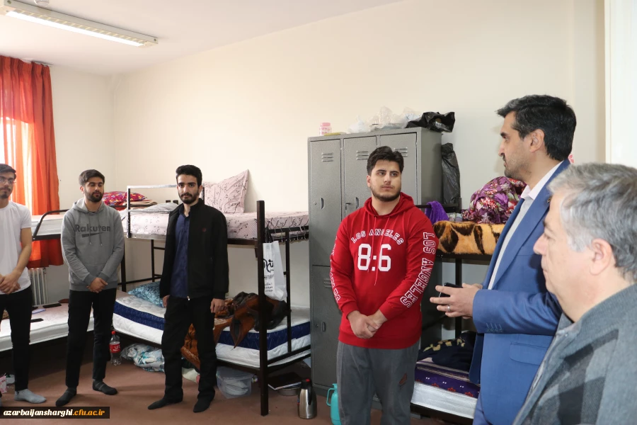 بازدید رییس دانشگاه فرهنگیان استان آذربایجان شرقی بصورت سرزده از خوابگاه دانشجویی شهید مدرس 15