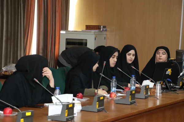 تجلیل از فرزندان شاهد دانشگاه در 22 اسفند روز بزرگداشت شهدا  12