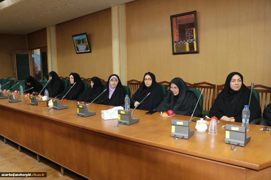 تجلیل از فرزندان شاهد دانشگاه در 22 اسفند روز بزرگداشت شهدا  19