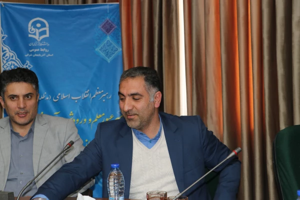 تجلیل از فرزندان شاهد دانشگاه در 22 اسفند روز بزرگداشت شهدا  21