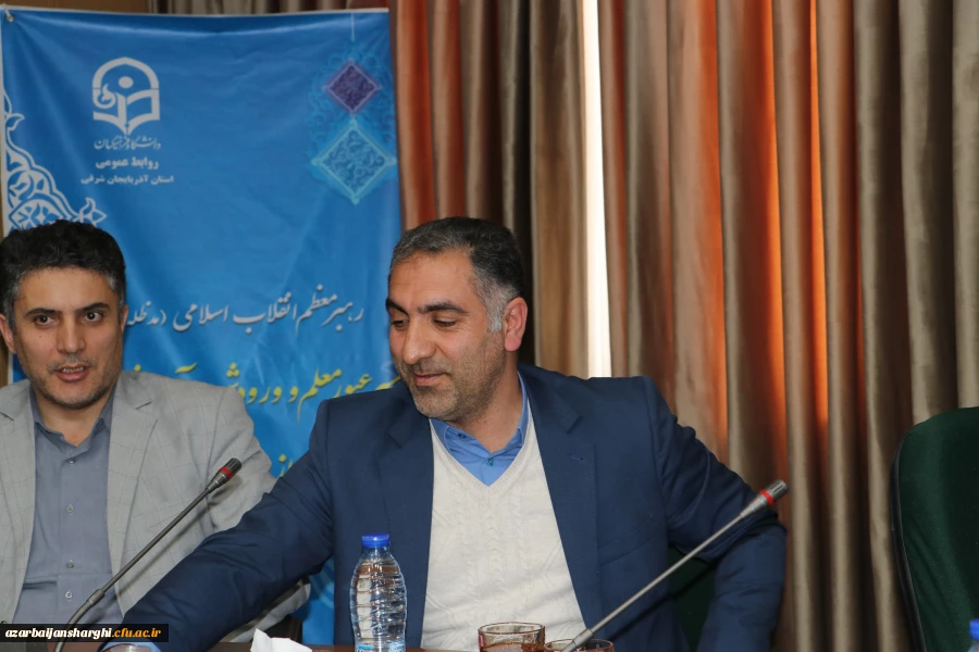 تجلیل از فرزندان شاهد دانشگاه در 22 اسفند روز بزرگداشت شهدا  21