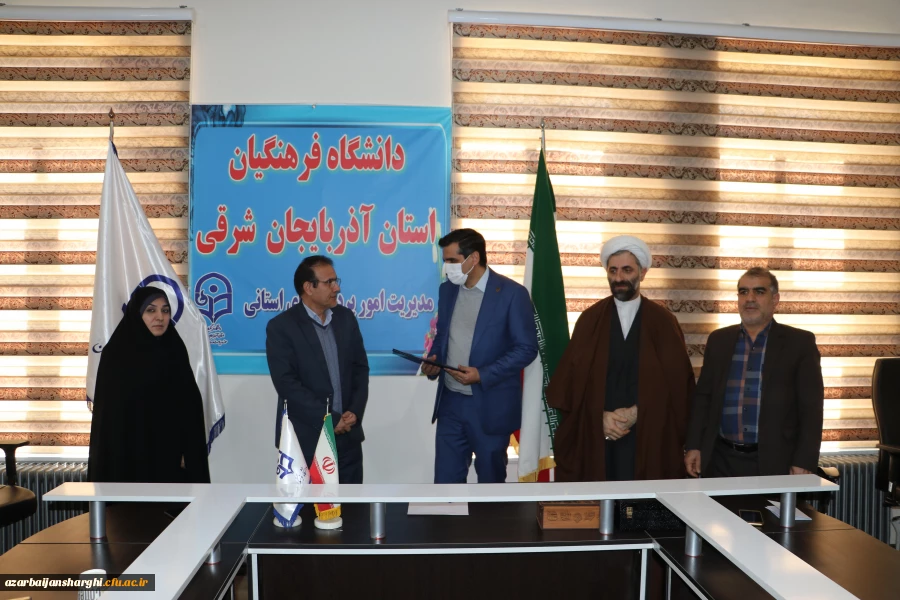 دکتر جواد حاجعلیزاده  به سمت معاونت  دانشگاه فرهنگیان استان آذربایجان شرقی منصوب شد 13