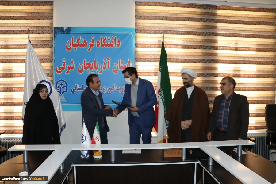 دکتر جواد حاجعلیزاده  به سمت معاونت  دانشگاه فرهنگیان استان آذربایجان شرقی منصوب شد 14