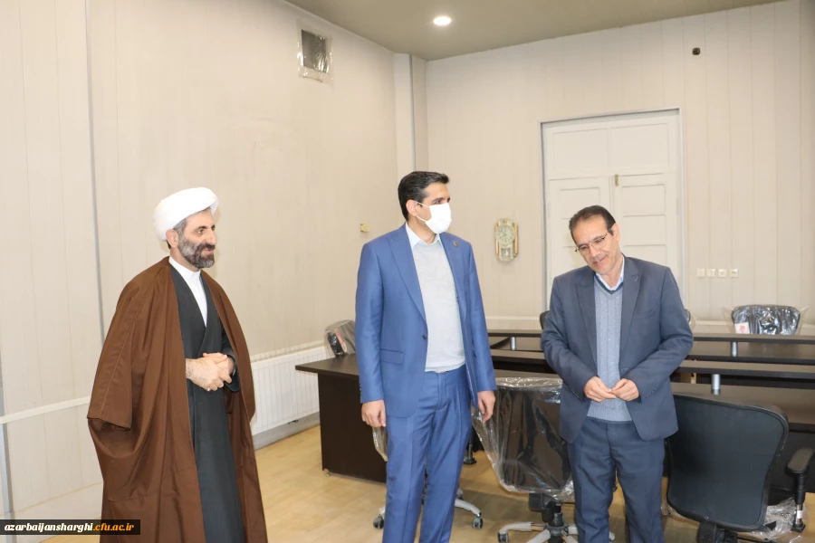 دکتر جواد حاجعلیزاده  به سمت معاونت  دانشگاه فرهنگیان استان آذربایجان شرقی منصوب شد 17