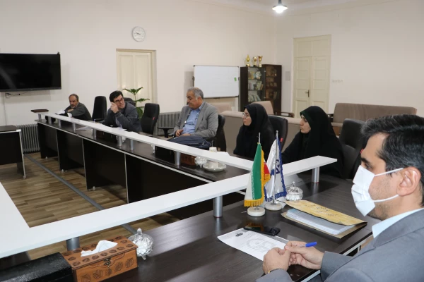 برگزاری جلسه شورای آموزش استان 9