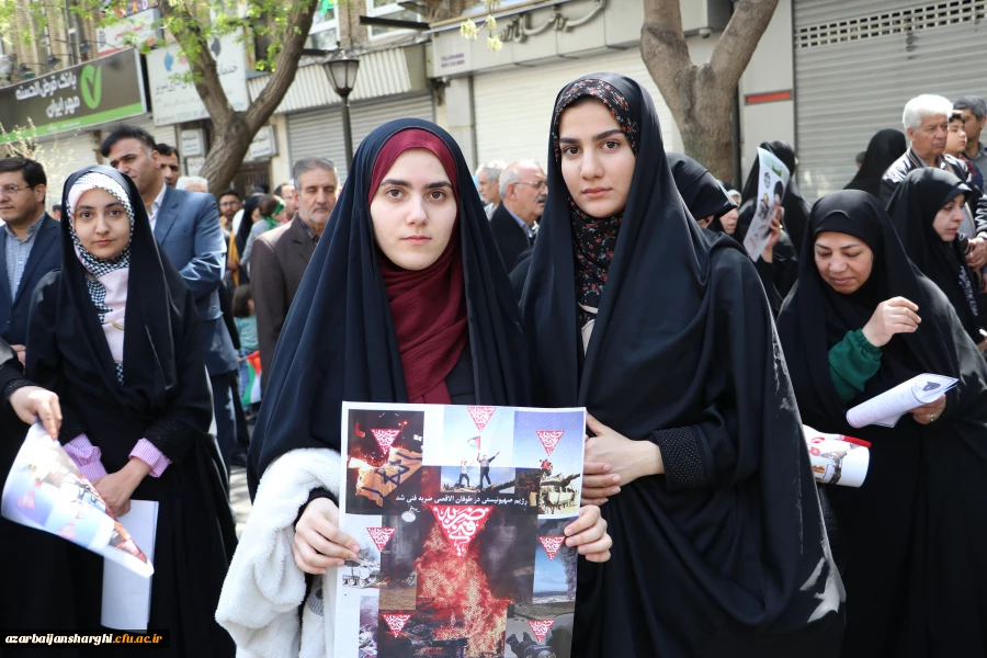 حضور گسترده اساتید ، کارکنان و  دانشجو معلمان دانشگاه فرهنگیان استان آذربایجان شرقی در راهپیمایی  روز قدس  12