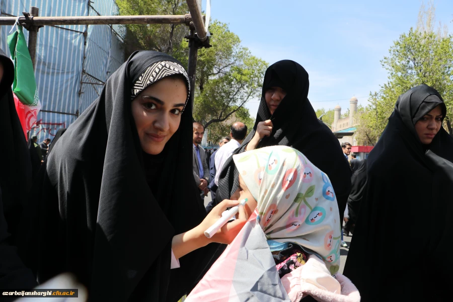 حضور گسترده اساتید ، کارکنان و  دانشجو معلمان دانشگاه فرهنگیان استان آذربایجان شرقی در راهپیمایی  روز قدس  5