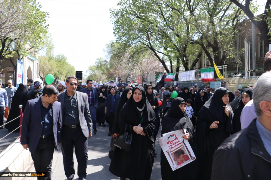 حضور گسترده اساتید ، کارکنان و  دانشجو معلمان دانشگاه فرهنگیان استان آذربایجان شرقی در راهپیمایی  روز قدس  14