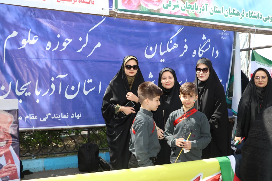 حضور گسترده اساتید ، کارکنان و  دانشجو معلمان دانشگاه فرهنگیان استان آذربایجان شرقی در راهپیمایی  روز قدس  25