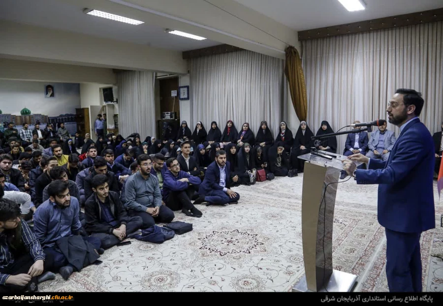 دیدار صمیمی استاندار آذربایجان شرقی با تشکل های دانشجویی استان  4