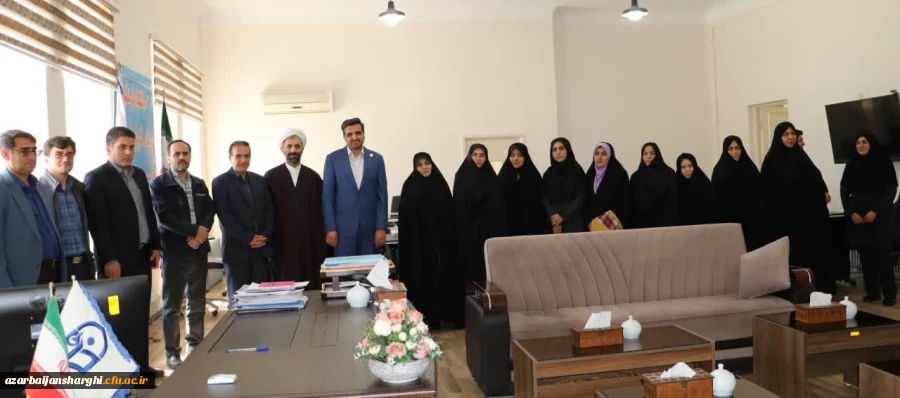 تصاویر دیدار نوروزی و عید سعید فطر ریاست و و هیئت رئیسه با اساتید محترم و همکاران عزیز  2