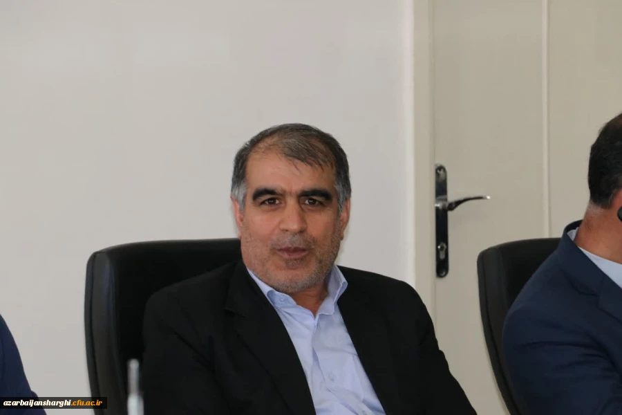 تصاویر دیدار نوروزی و عید سعید فطر ریاست و و هیئت رئیسه با اساتید محترم و همکاران عزیز  13