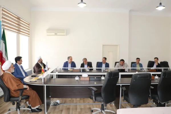 تصاویر دیدار نوروزی و عید سعید فطر ریاست و و هیئت رئیسه با اساتید محترم و همکاران عزیز  17