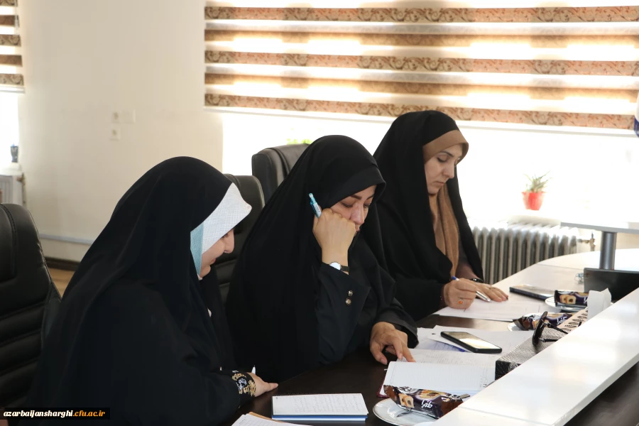 برگزاری شورای فرهنگی ذلنشگاه فرهنگیان  استان 13