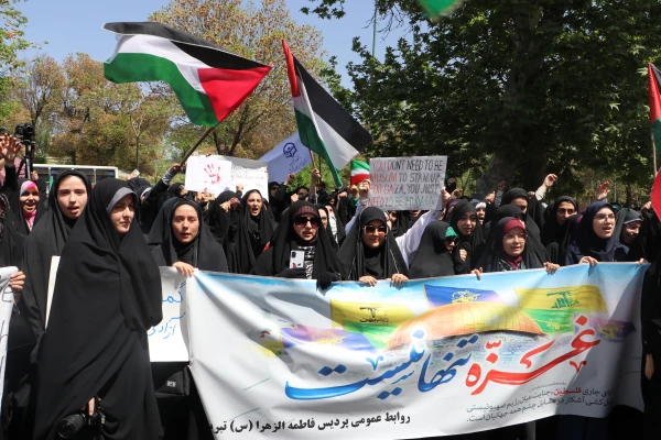 تجمع دانشجویان دانشگاههای تبریز در حمایت از خیزش دانشجویان آمریکایی 5