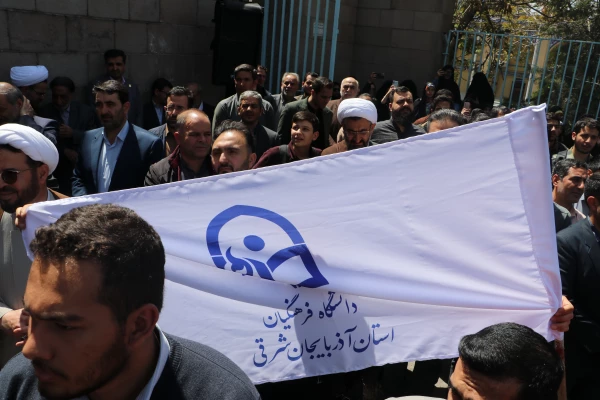 تجمع دانشجویان دانشگاههای تبریز در حمایت از خیزش دانشجویان آمریکایی 8