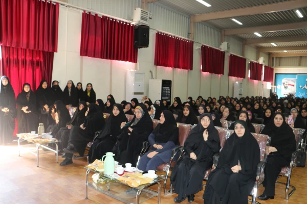 برگزاری مراسم بزرگداشت مقام معلم و گرامیداشت هفته سرآمدی آموزش در استان آذربایجان شرقی 6