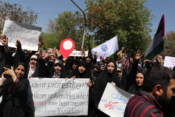 تجمع دانشجویان دانشگاههای تبریز در حمایت از خیزش دانشجویان آمریکایی 10