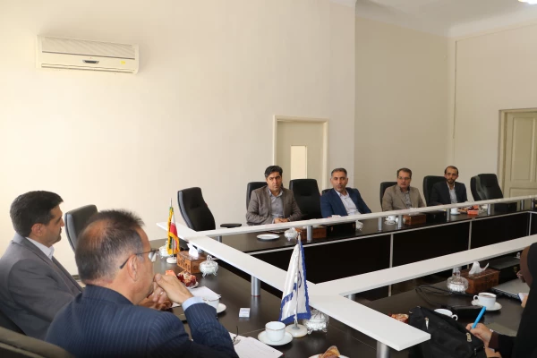 جلسه هماهنگی و پیگیری استفاده از سامانه آموزش عالی (HES) در دانشگاه فرهنگیان آذربایجان شرقی  2