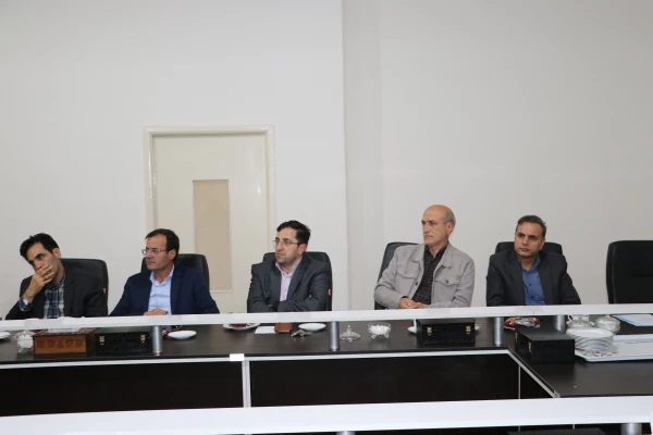 جلسه شورای پژوهشی دانشگاه فرهنگیان استان  6