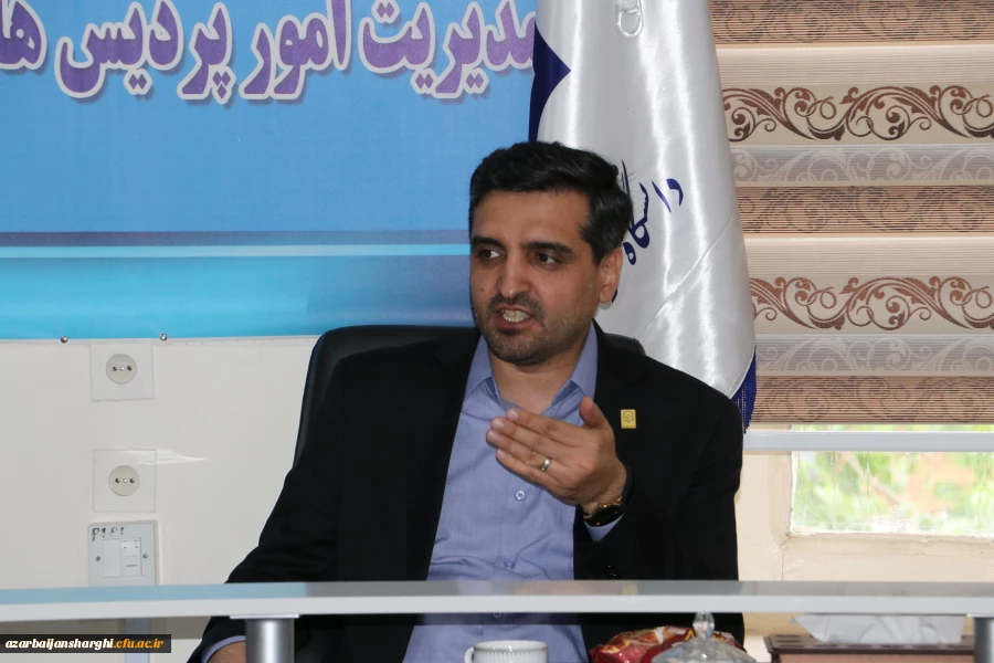 جلسه شورای پژوهشی دانشگاه فرهنگیان استان  9