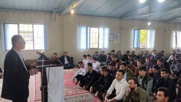 مراسم گرامیداشت مقام معلم و سرآمدی آموزش در  مرکز سراب  4