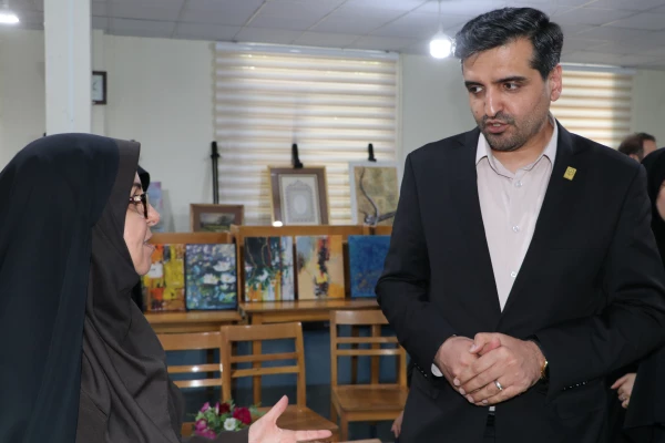 افتتاح یازدهمین نمایشگاه آثار هنری دانشجو معلمان و اساتید  دانشگاه فرهنگیان آذربایجان شرقی 16