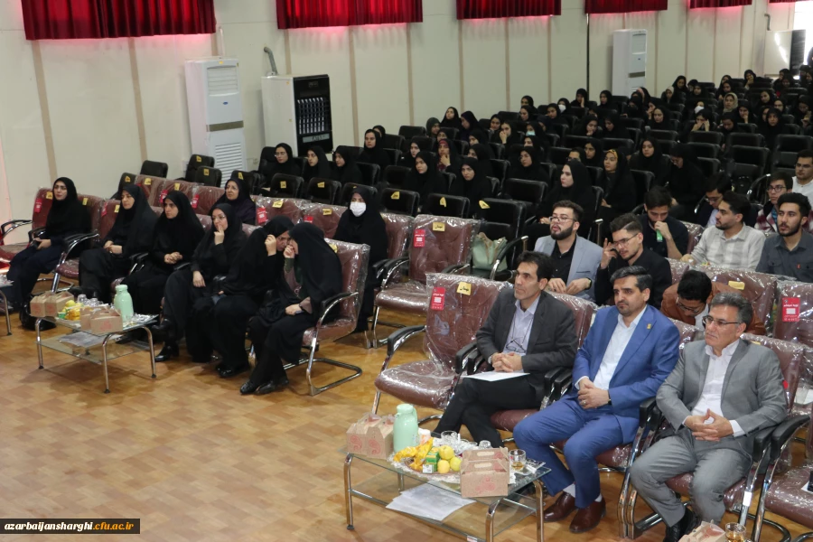 همایش آشنایی با نانوفناوران و مسابقه ملی نانو در دانشگاه فرهنگیان استان آذربایجان شرقی برگزار شد. 8