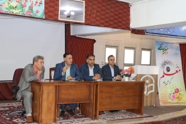 همایش بزرگ 600 تن از مدیران ،معلمان و دبیران راهنمای  کارورزی استان آذربایجان شرقی 5