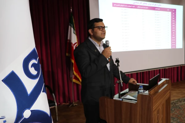 همایش آشنایی با نانوفناوران و مسابقه ملی نانو در دانشگاه فرهنگیان استان آذربایجان شرقی برگزار شد. 14