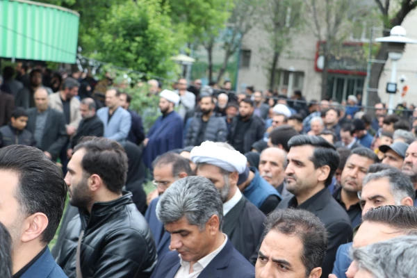 وداغ با شهیدان خدمت در تبریز 8