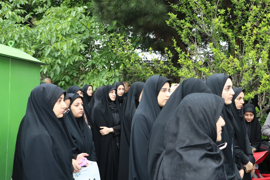 وداغ با شهیدان خدمت در تبریز 12