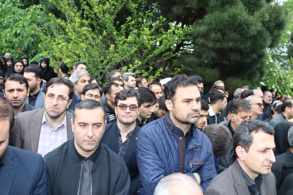 وداغ با شهیدان خدمت در تبریز 18