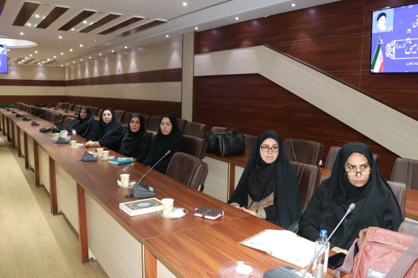 جلسه ی هم اندیشی اساتید و نخبگان دانشگاه فرهنگیان استان آذربایجان شرقی 5