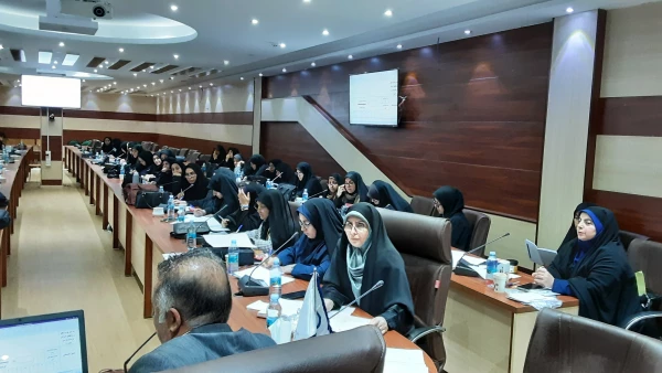  نخستین دوره آموزشی تربیت ارزیاب حرفه ای اساتید دانشگاه فرهنگیان استان  آذربایجان شرقی  20