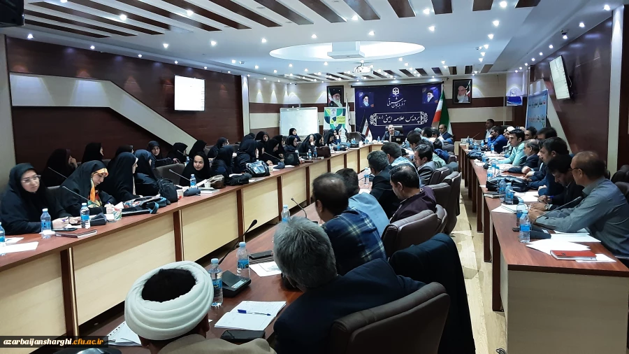  نخستین دوره آموزشی تربیت ارزیاب حرفه ای اساتید دانشگاه فرهنگیان استان  آذربایجان شرقی  24