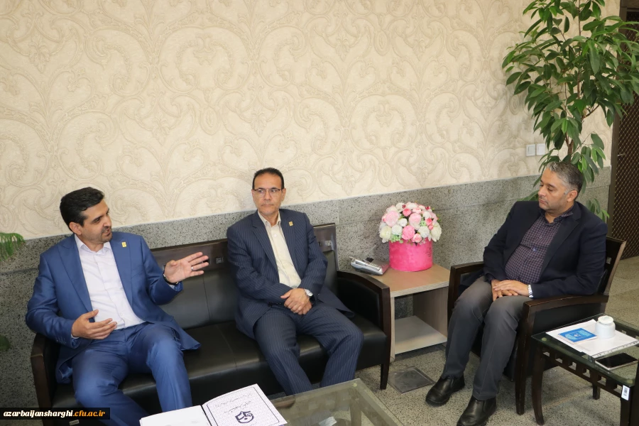 جلسه رفع کمبود فضاهای آموزشی دانشگاه فرهنگیان در استانداری آذربایجان شرقی 14