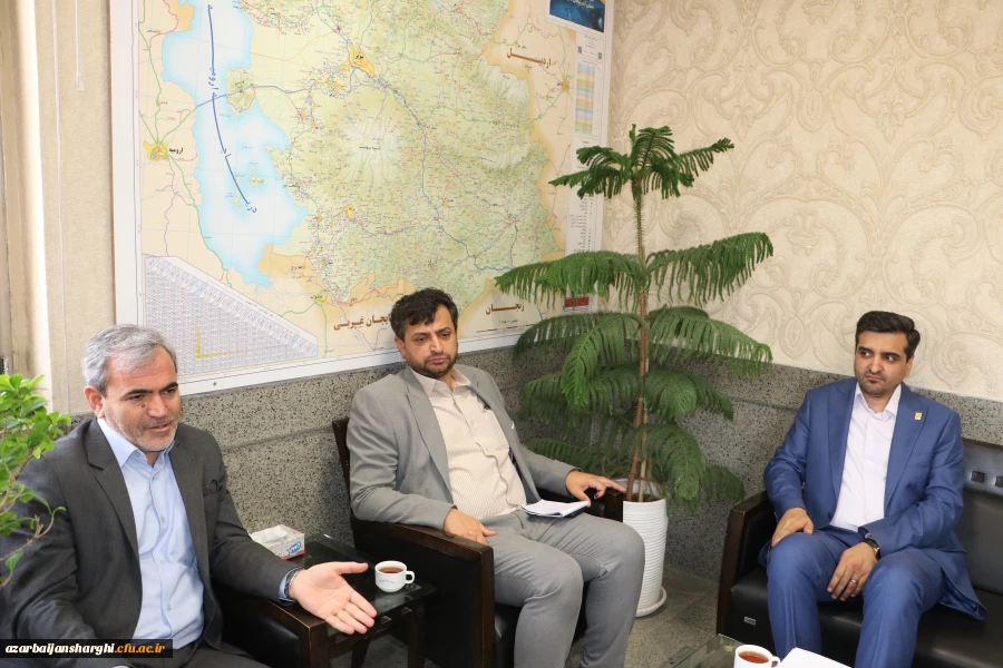 جلسه رفع کمبود فضاهای آموزشی دانشگاه فرهنگیان در استانداری آذربایجان شرقی 16