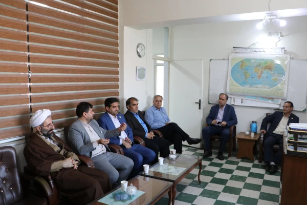 بازدید معاون دانشجویی دانشگاه فرهنگیان کشور و رئیس دانشگاه فرهنگیان آذربایجان شرقی از فرایند مصاحبه پذیرفته شدگان چند برابر ظرفیت دانشگاه فرهنگیان آذربایجان شرقی 10