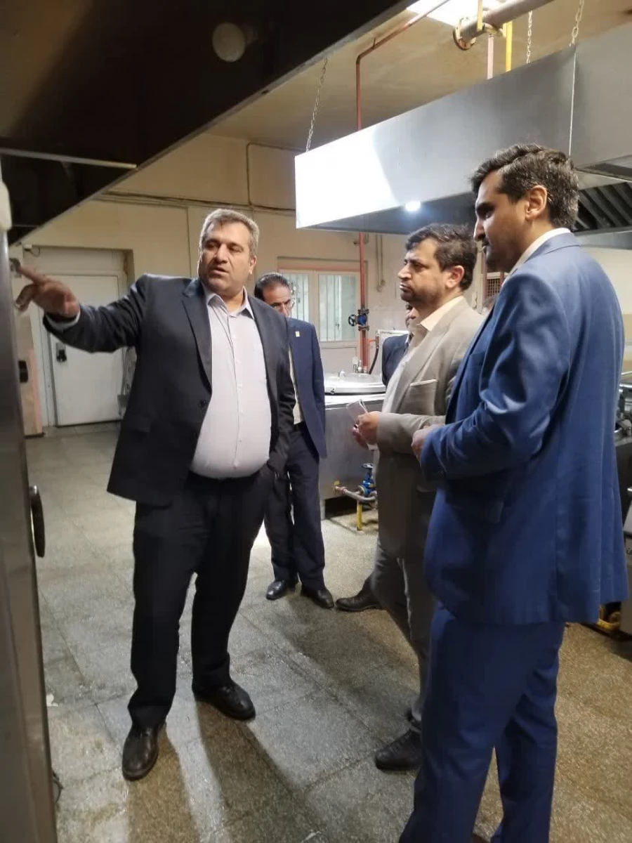 بازدید از از سلف سرویس  دانشگاه تبریز در جهت صنعتی کردن آشپزخانه های  پردیس های دانشگاه فرهنگیان 7