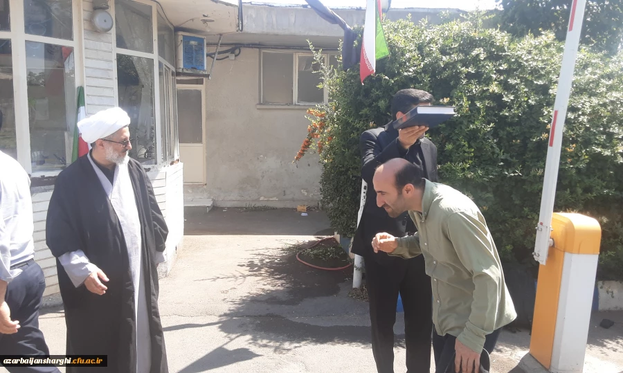 مراسم بدرقه زائران اربعین  با حضور هیئت رئیسه دانشگاه فرهنگیان آذربایجان شرقی 12