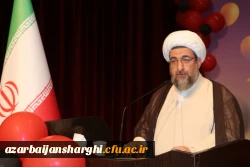 معلمان از سخت گیری ها و تلخی های بی مورد نسبت به دانش آموزان برحذر باشند 3