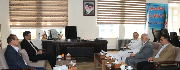 دیدار مدیرکل حفظ ونشر ارزش های دفاع مقدس با رئیس دانشگاه فرهنگیان آذربایجان شرقی  2