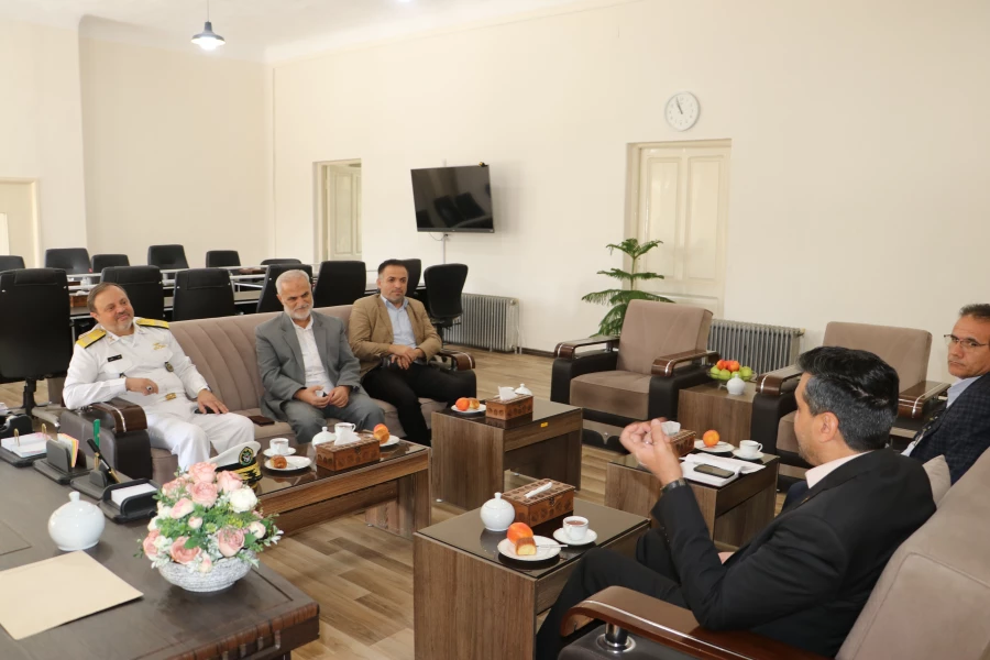 دیدار مدیرکل حفظ ونشر ارزش های دفاع مقدس با رئیس دانشگاه فرهنگیان آذربایجان شرقی  4