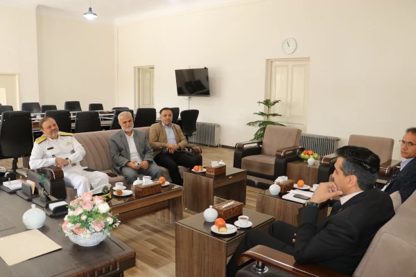 دیدار مدیرکل حفظ ونشر ارزش های دفاع مقدس با رئیس دانشگاه فرهنگیان آذربایجان شرقی  5