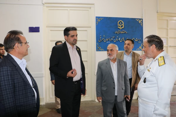 دیدار مدیرکل حفظ ونشر ارزش های دفاع مقدس با رئیس دانشگاه فرهنگیان آذربایجان شرقی  11